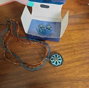 Avon necklace and earring set